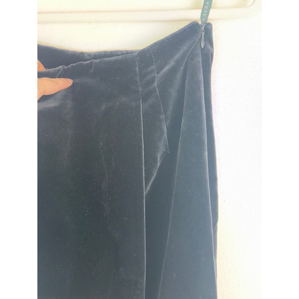 Vintage Laura Ashley Black Velvet Skirt Vintage Size 12 (runs small) - Picture 4 of 13